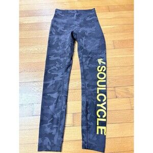 Lululemon Size 4 Wunder Train HR Leggings 25" Black Camouflage Soulcycle